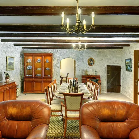 Σπίτι διακοπών In Rojnici With Private Pool