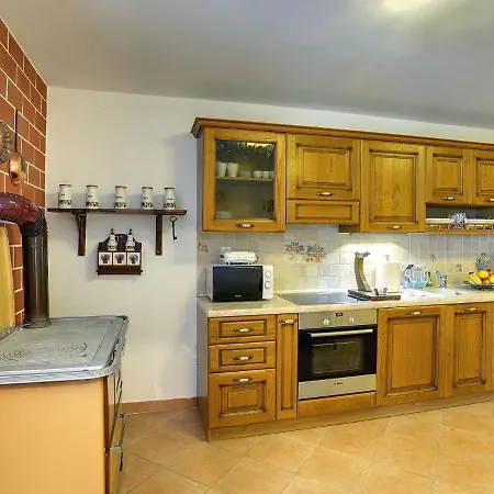 Σπίτι διακοπών In Rojnici With Private Pool *