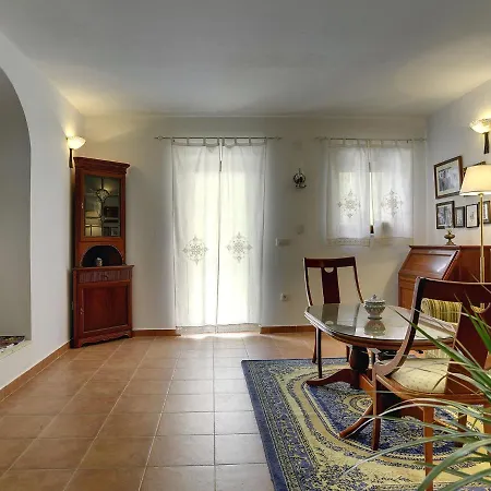 Σπίτι διακοπών In Rojnici With Private Pool *