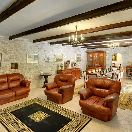 In Rojnici With Private Pool * Barban