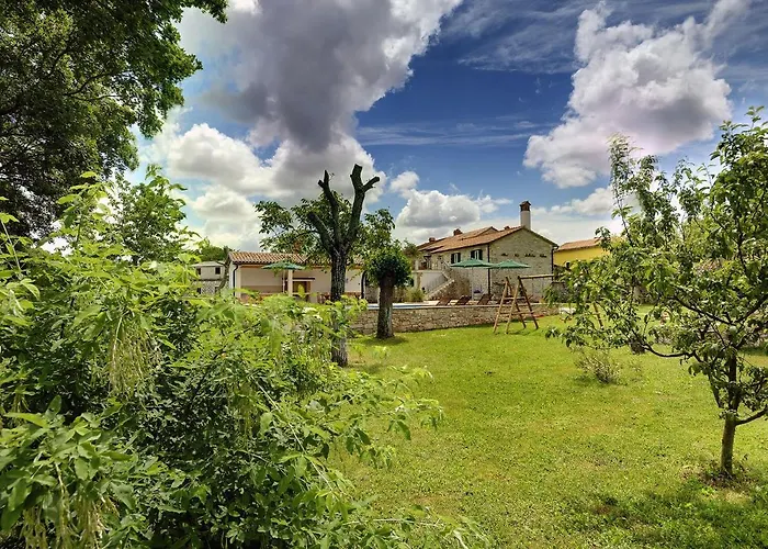 Σπίτι διακοπών In Rojnici With Private Pool *