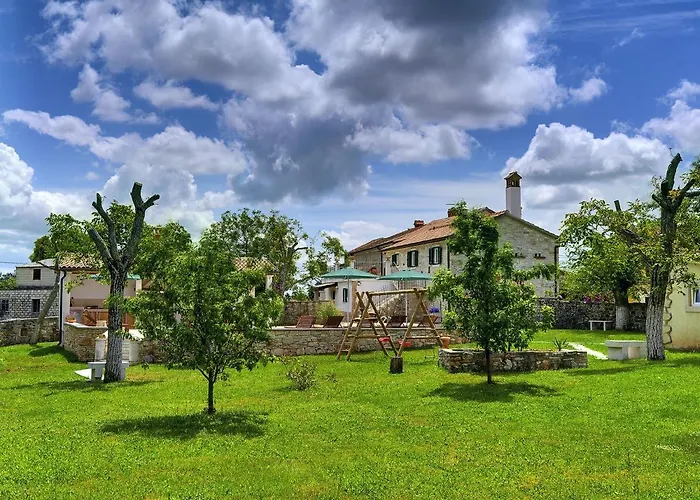 In Rojnici With Private Pool Σπίτι διακοπών