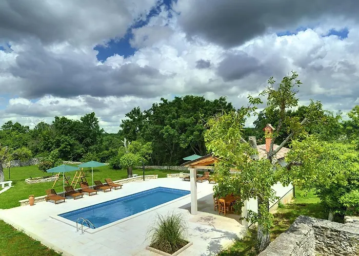 Σπίτι διακοπών In Rojnici With Private Pool *