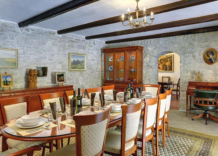 Σπίτι διακοπών In Rojnici With Private Pool *